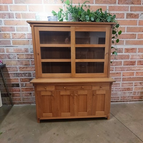 Solid wood oak - solid,