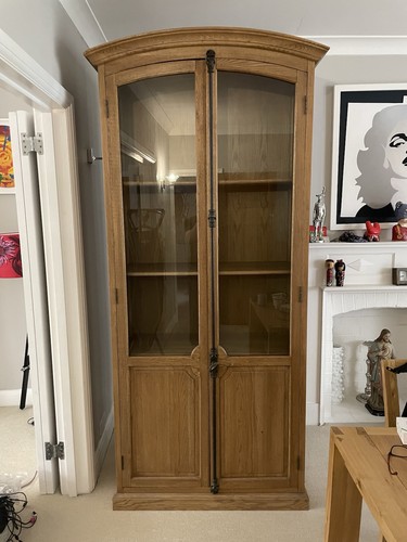 Oak dresser display unit - /,