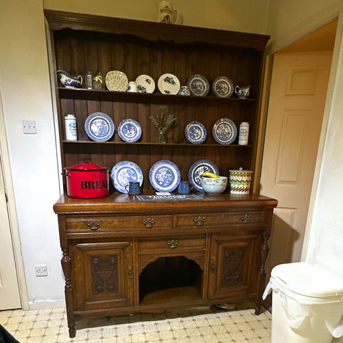 Solid oak welsh - solid,