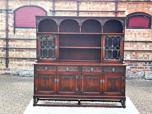 Genuine old charm - old, carved