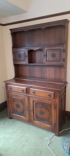 Gorgeous solid oak - gorgeous, dresser